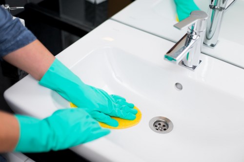 Local Hammersmith cleaning service maintaining a bright living room